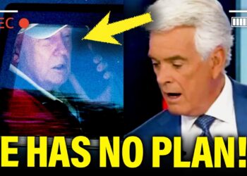 Trump DISAPPEARS as Fox DUMP HIM over WAR!!