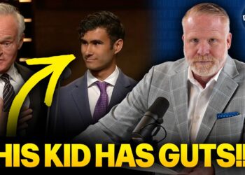 Student Journalist BLASTS CBS DURING SCHOLARSHIP AWARD Acceptance Speech